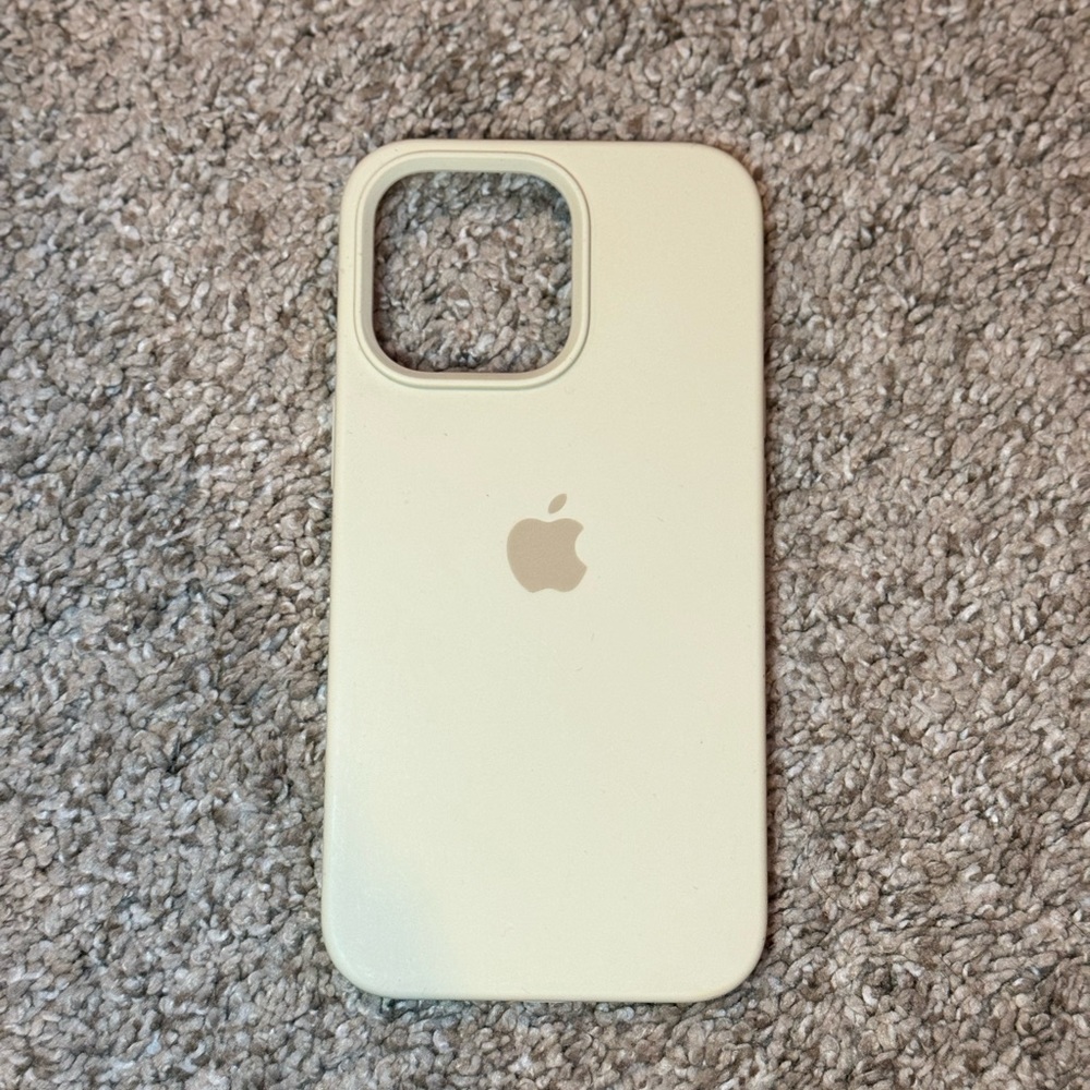 Apple IPhone 13 Pro Phone Case in the Color Cream